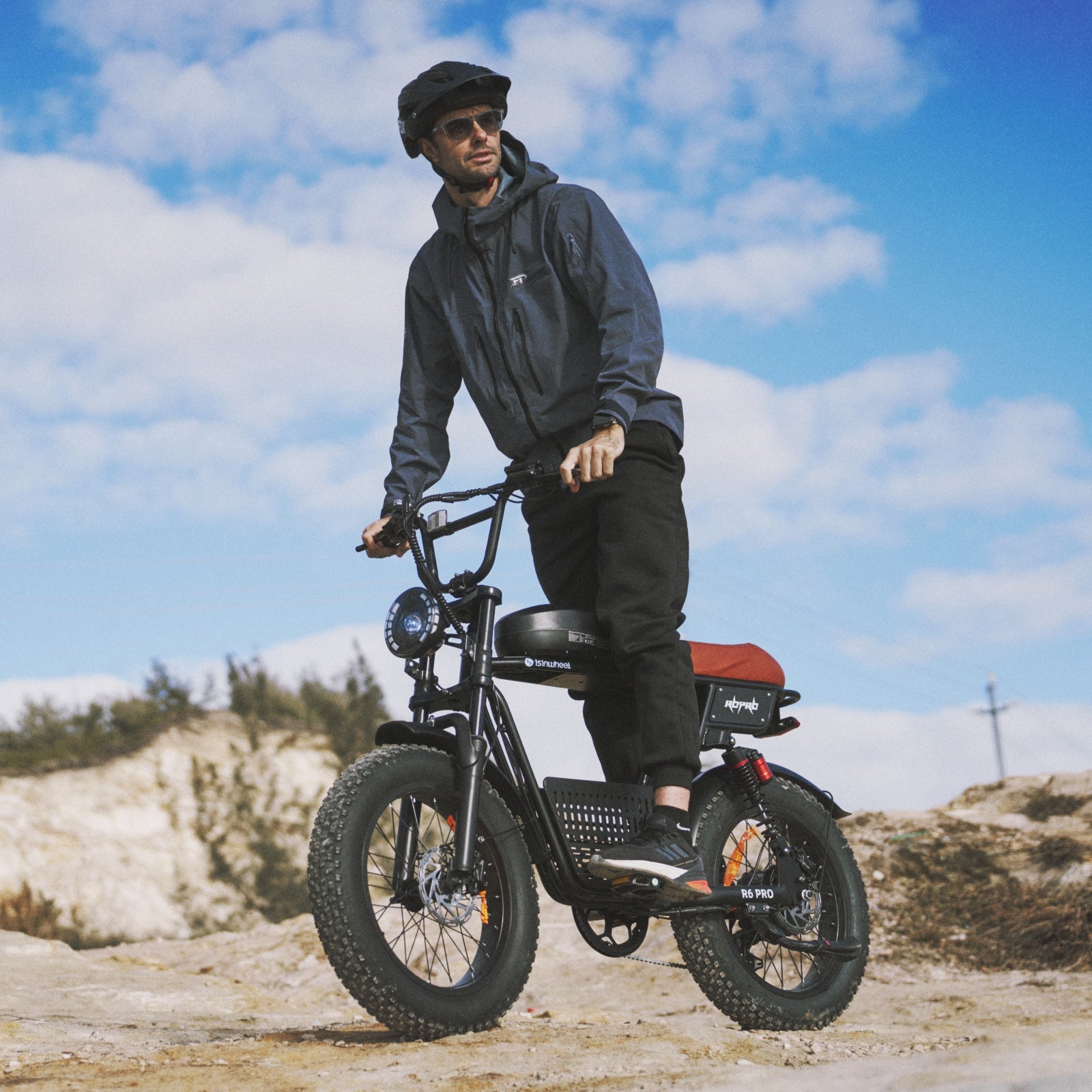 isinwheel R6 Pro Electric Dirt Bike